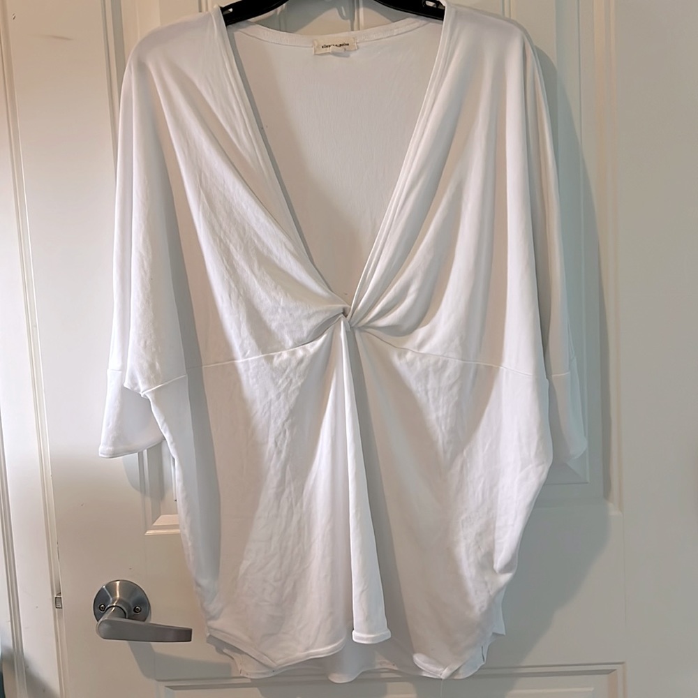 URBAN OUTFITTERS Silence + Noise Blouse